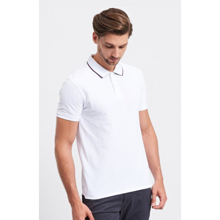 White/Green t-shirt