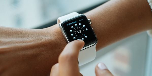 Tech Meets Textiles: The Rise of Smart Fashion